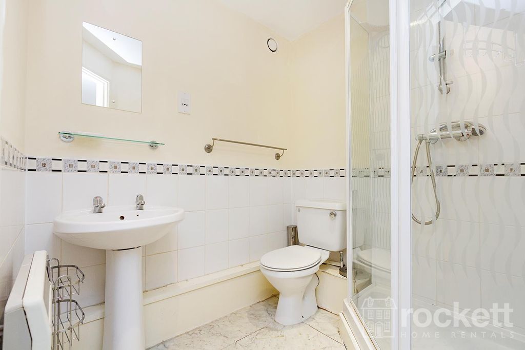 Additional image 13 of 2 bed flat to rentWindsor Court, No. 1 London Road, Newcastle Under Lyme, Staffordshire ST5
