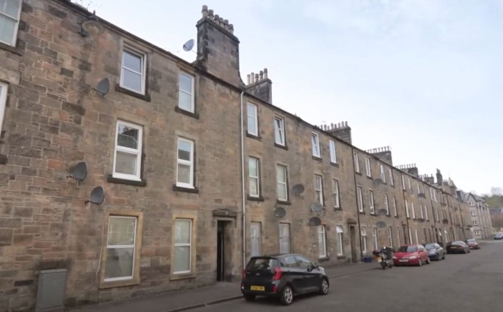 Additional image 2 of 2 bed flat to rentBruce Street, Stirling Town, Stirling FK8
