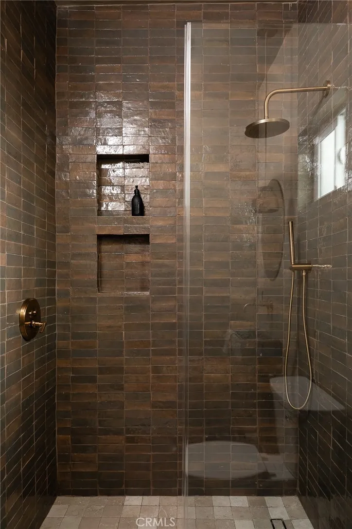 Additional image 62 of 5415 Ash Street, Los Angeles, CA 90042