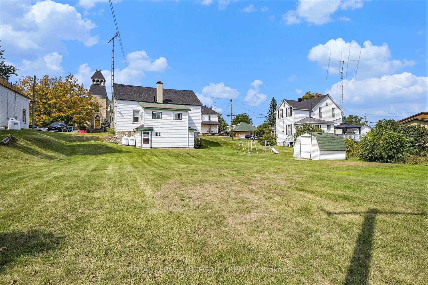 Additional image 16 of 112,114 Clarence Street