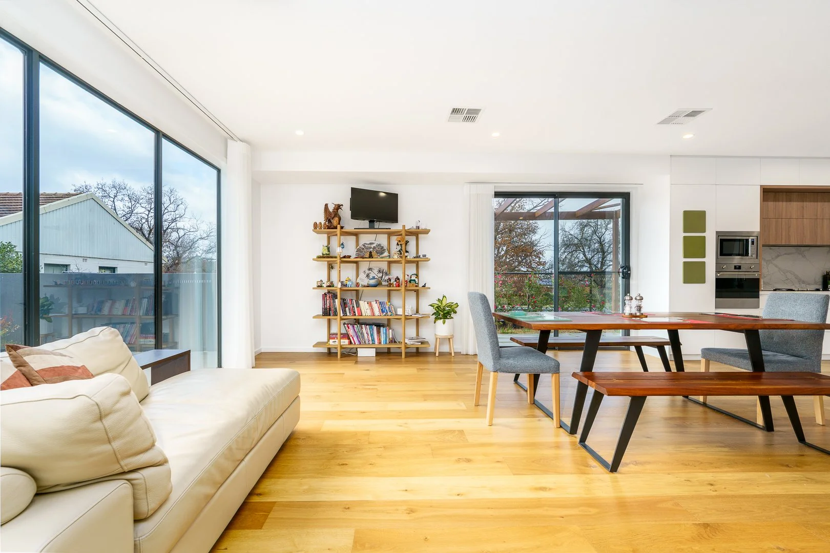 Additional image 6 of 1/21 Lindsay Street, Narrabundah ACT 2604