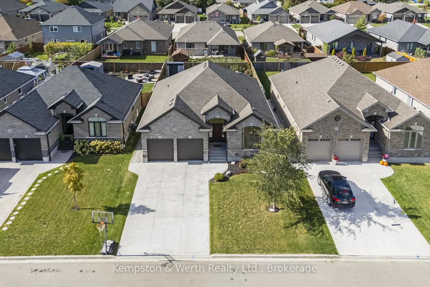 Additional image 20 of 86 Forbes Crescent