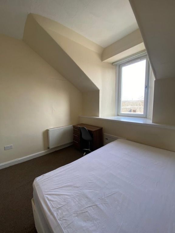 Additional image 5 of 3 bed flat to rentBarnton St, Stirling FK8