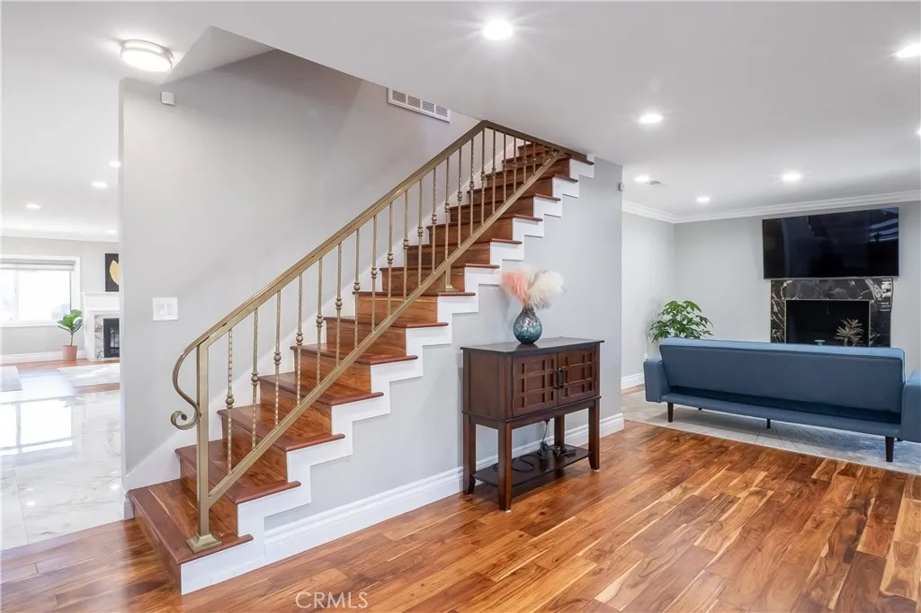 Additional image 61 of 5339 E Greenmeadow Rd, Long Beach, CA 90808