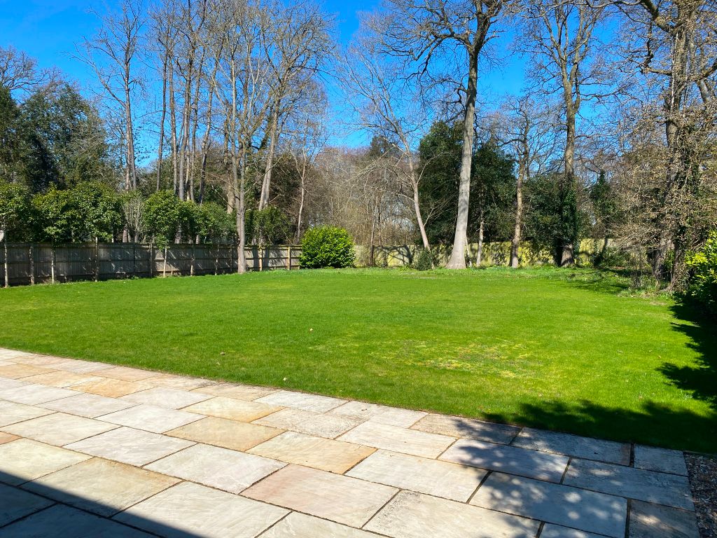 Additional image 16 of 6 bed detached house to rentGregories Road, Beaconsfield HP9