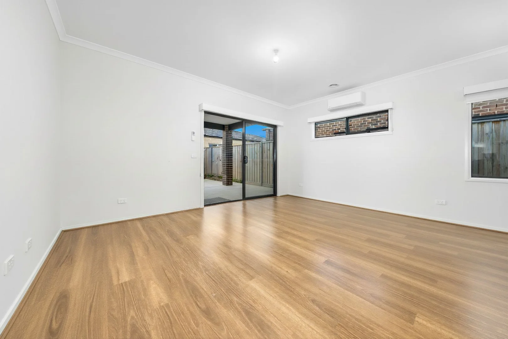 Additional image 6 of 8 Scone Street, Cranbourne East VIC 3977