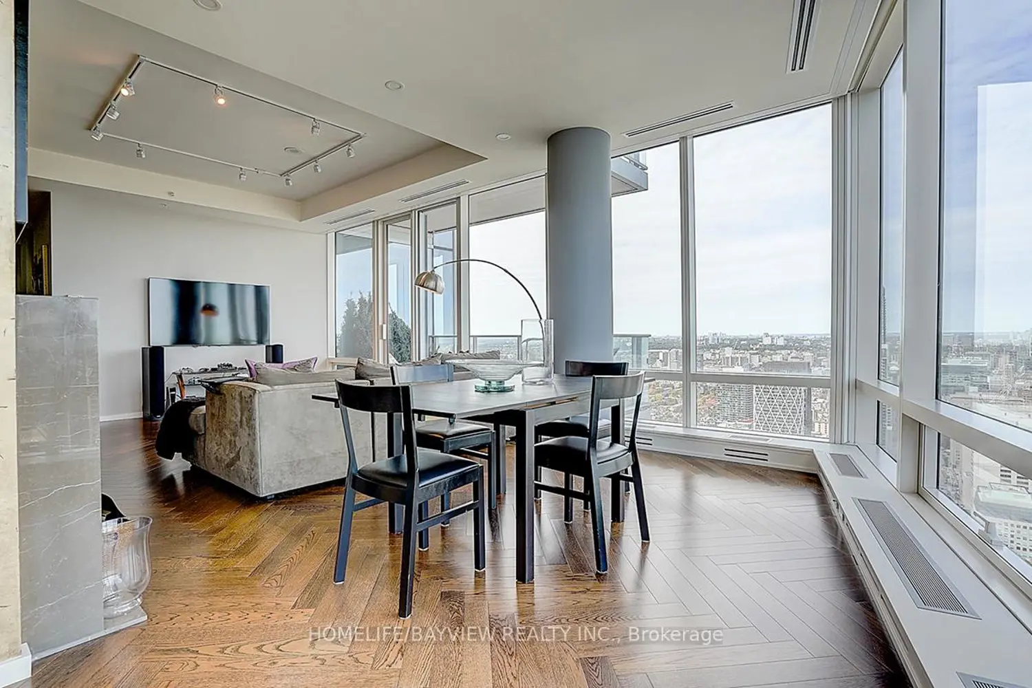 Additional image 16 of 180 University Avenue 5404