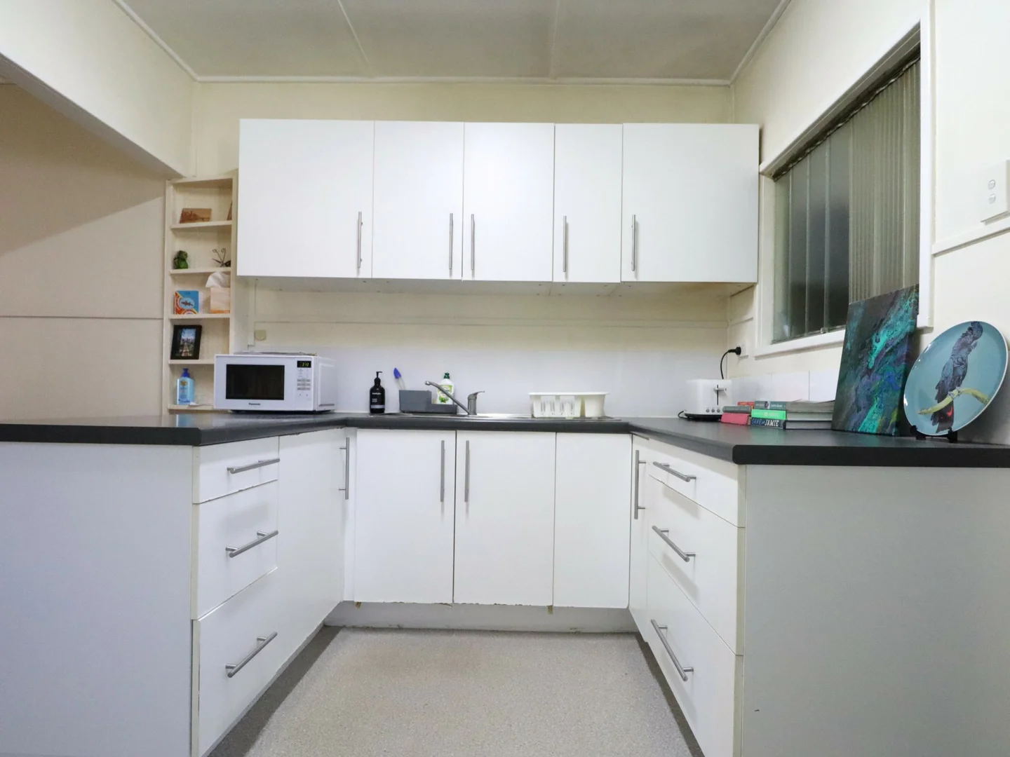 Additional image 8 of 1 & 2 / 18 Saunders Street, Roma QLD 4455