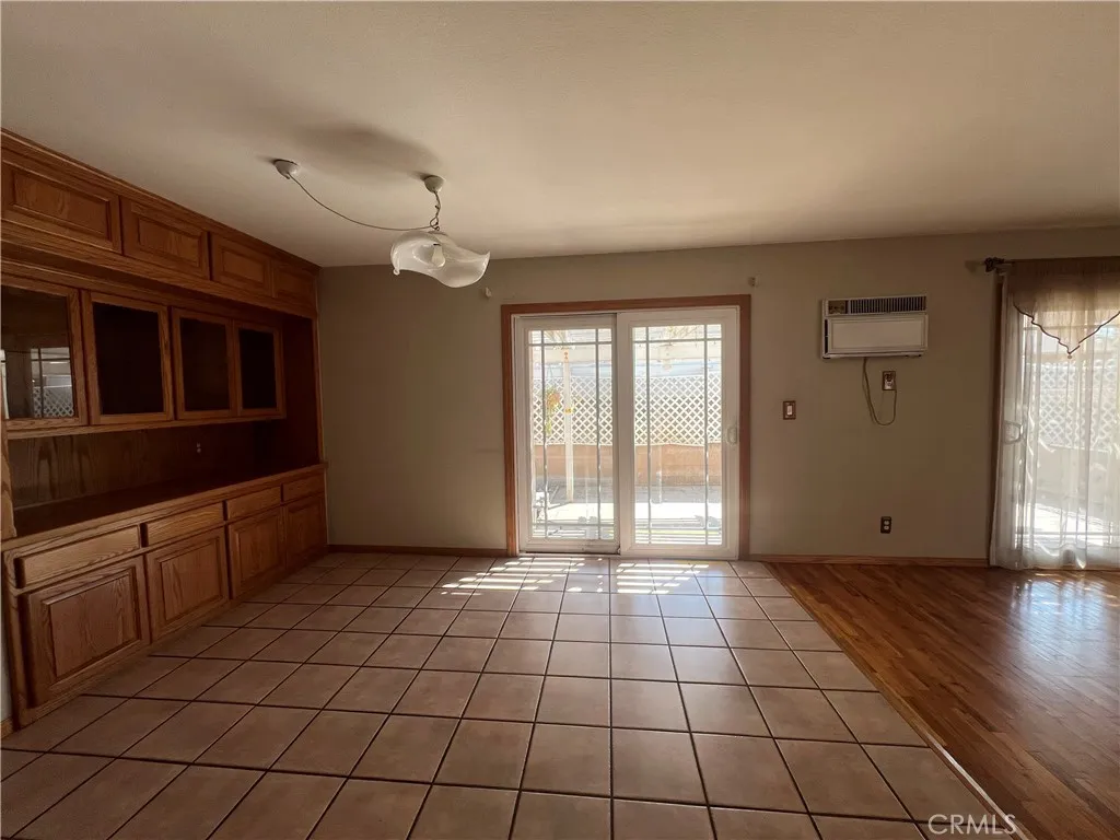 Additional image 32 of 8294 E Carburton St, Long Beach, CA 90808