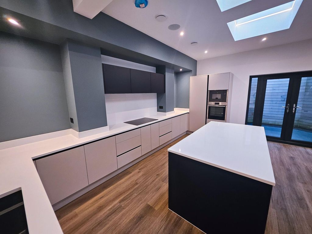 Additional image 4 of 3 bed flat to rentBoughton, Chester CH3