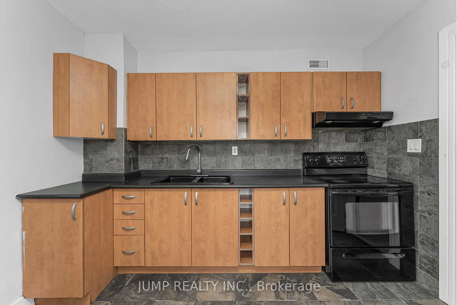 Additional image 14 of 842-844 Ellrose Avenue