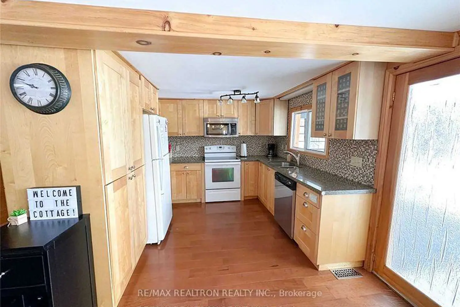 Additional image 9 of 103 Peninsula Drive