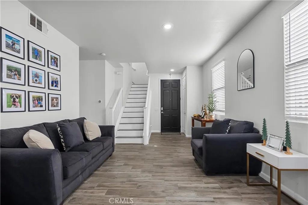 Additional image 7 of 19904 Holly Drive, Saugus, CA 91350