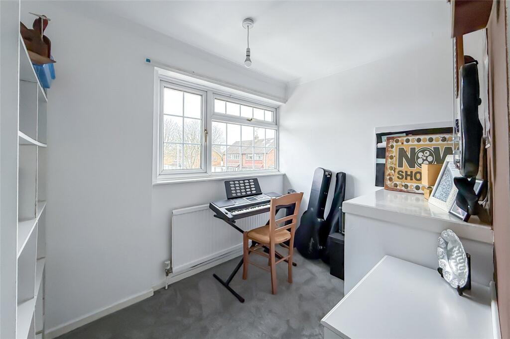 Additional image 10 of Hopground Close, St. Albans, Hertfordshire, AL1