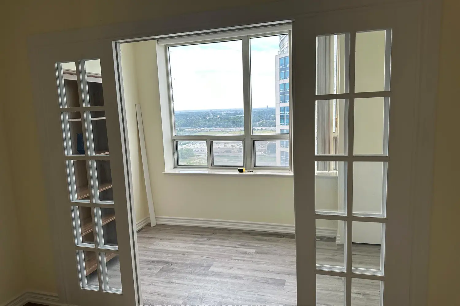 Additional image 12 of 115 Omni Drive 2605