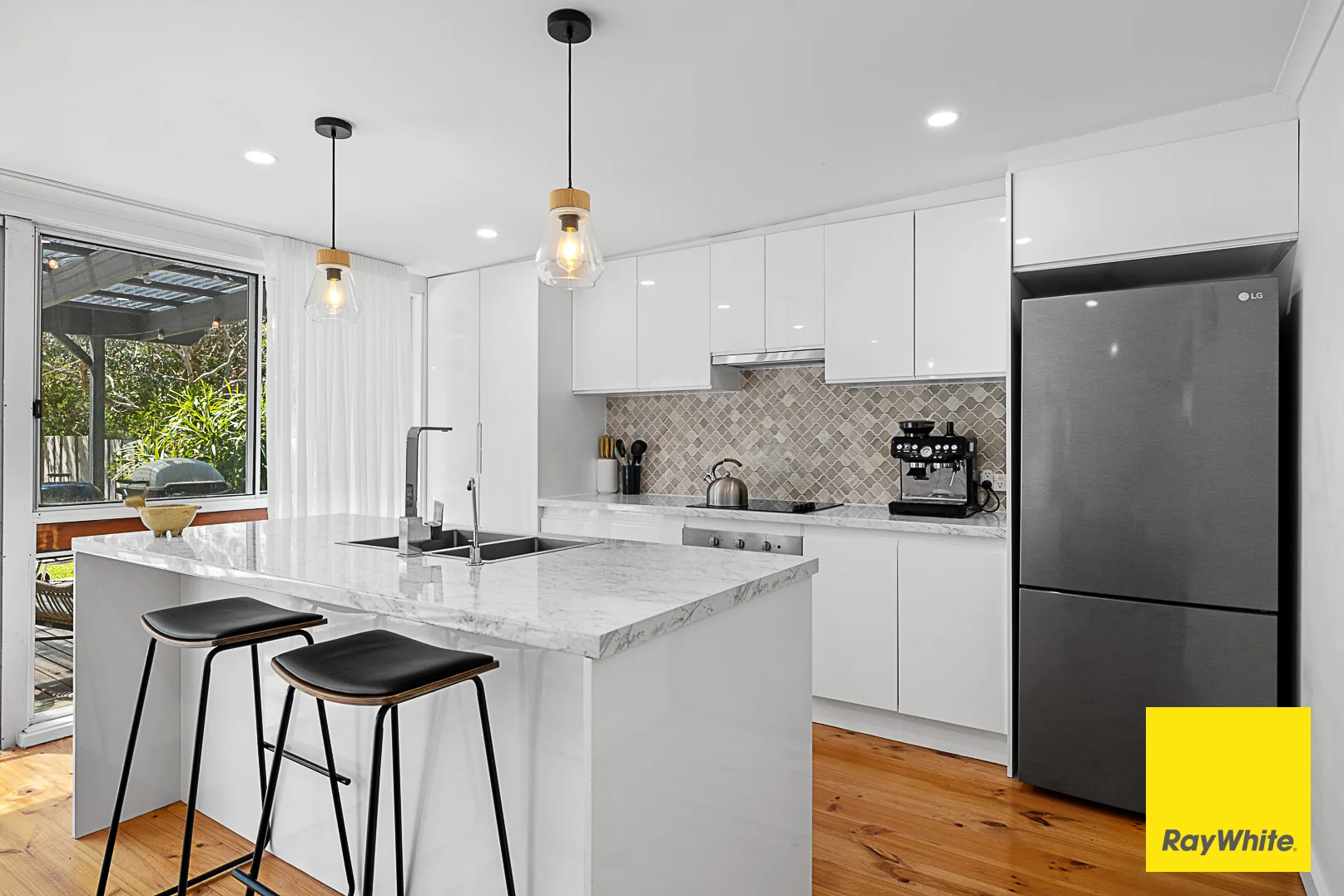 Additional image 3 of 49 Beach Parade, Sandy Point VIC 3959