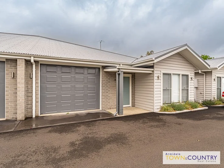 Additional image 24 of 25 Marsh Street, Armidale NSW 2350