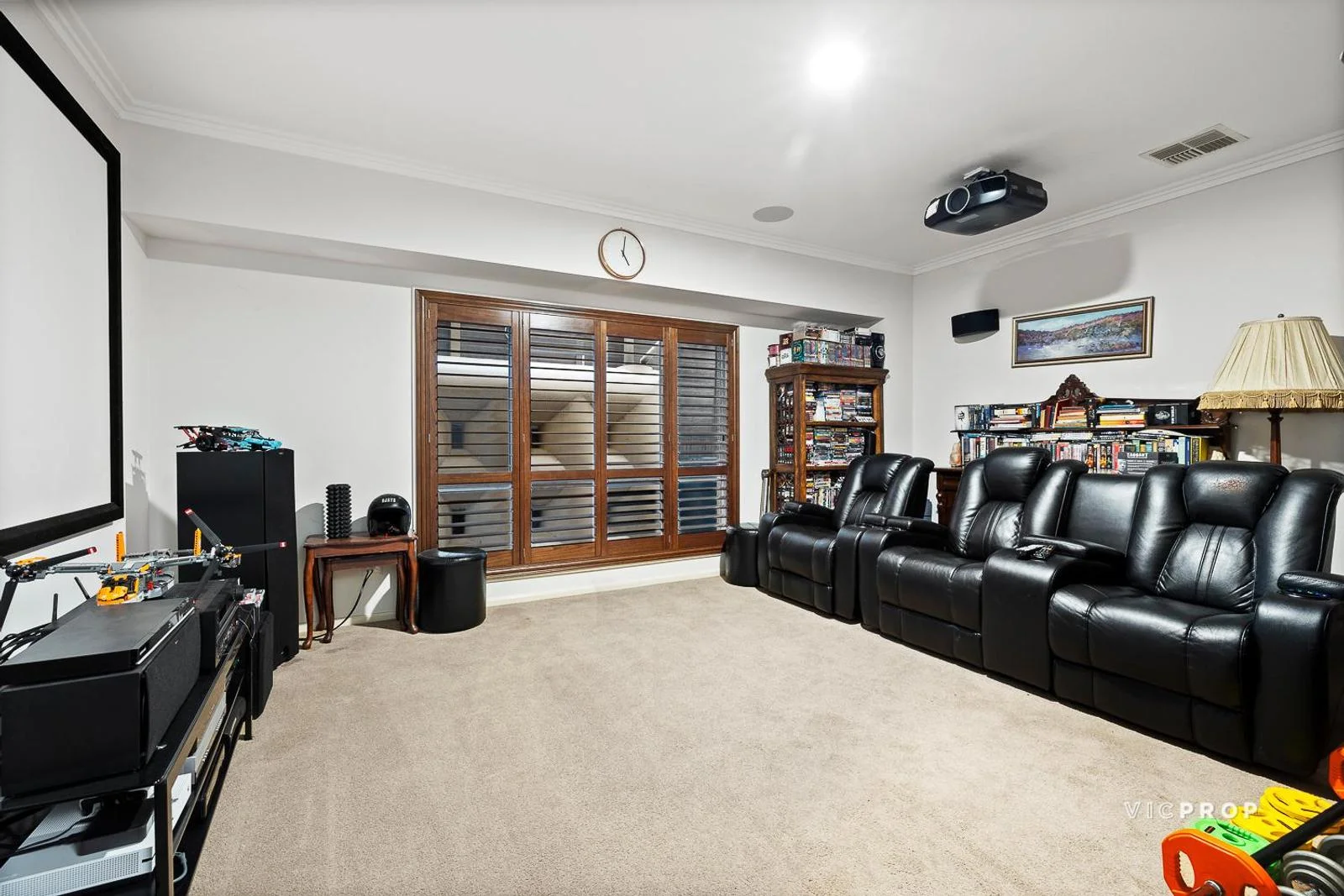 Additional image 5 of 29 Seaview Point, Sanctuary Lakes VIC 3030