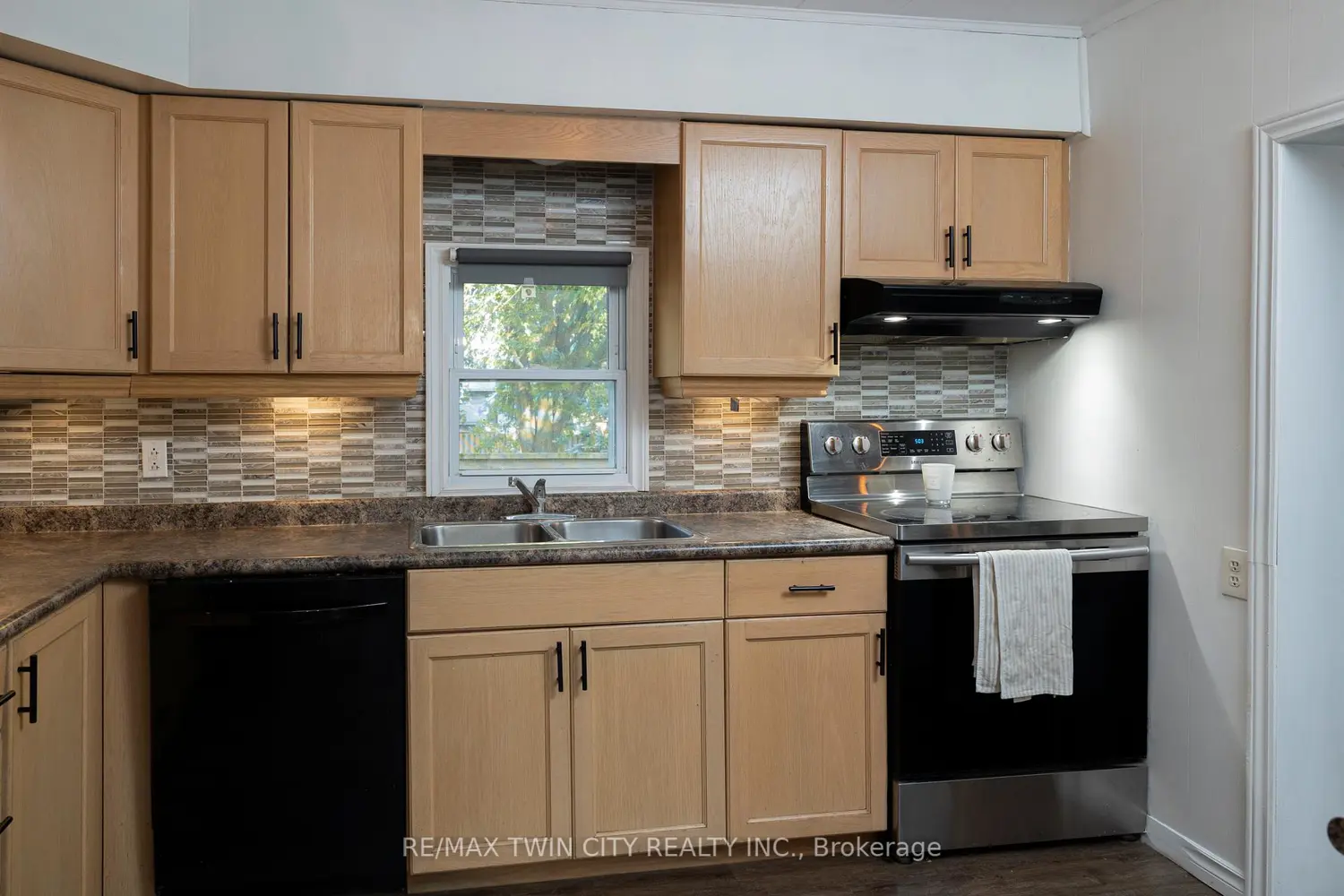 Additional image 12 of 80 Stover Street