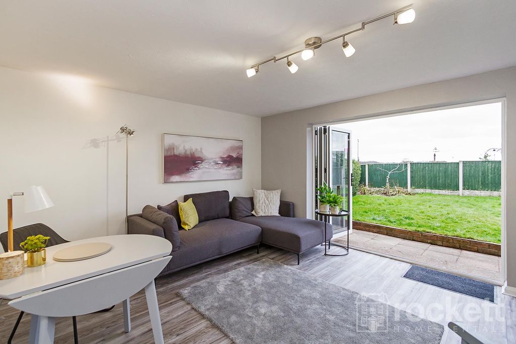 Additional image 5 of 2 bed flat to rentCastle View Estate, Derrington, Stafford ST18