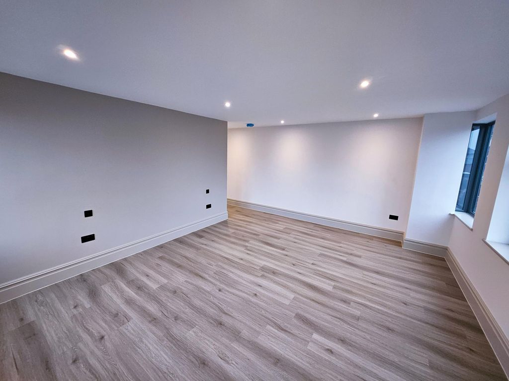 Additional image 12 of 4 bed flat to rentBoughton, Chester CH3