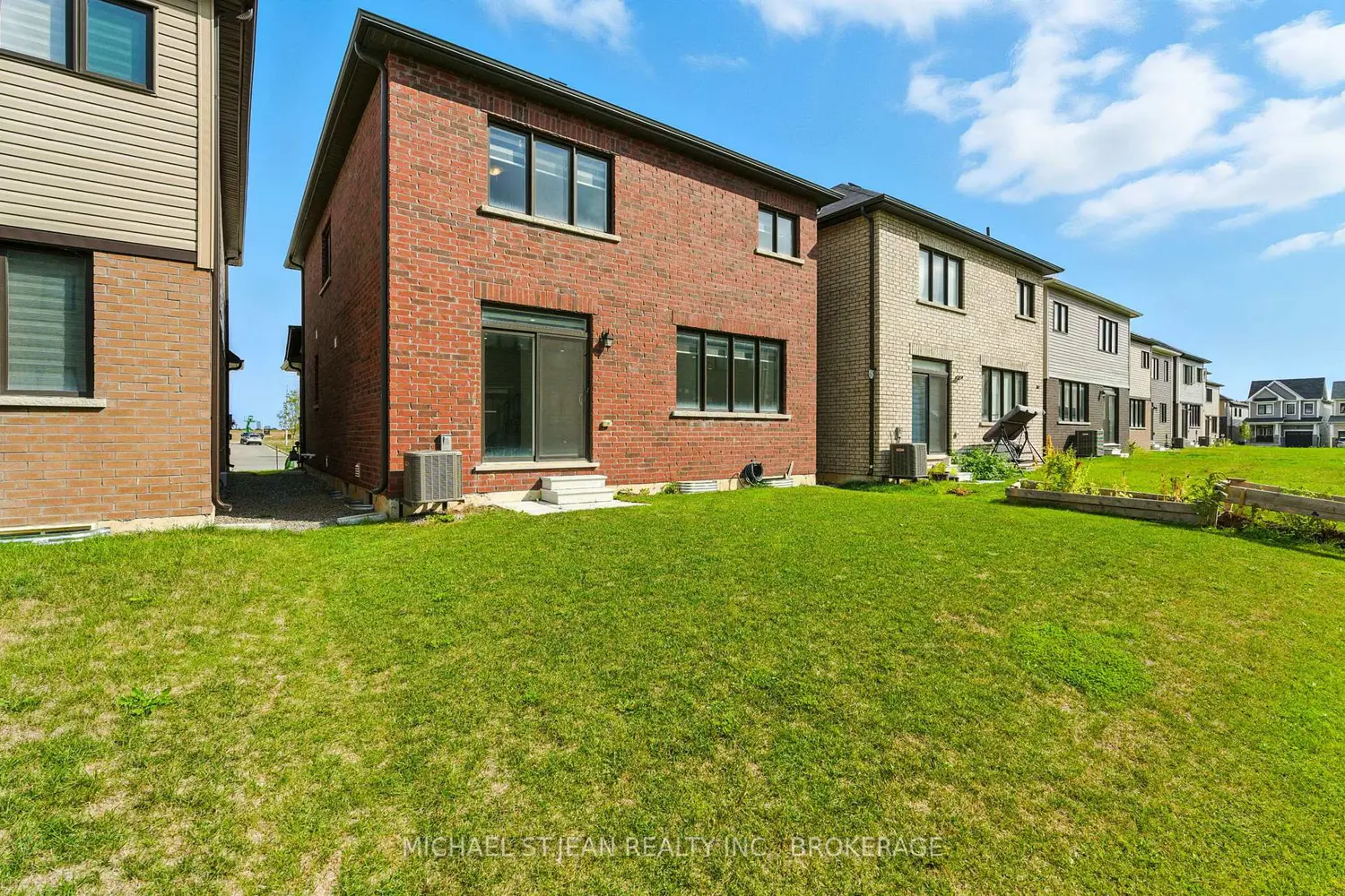 Additional image 20 of 421 Barker Parkway