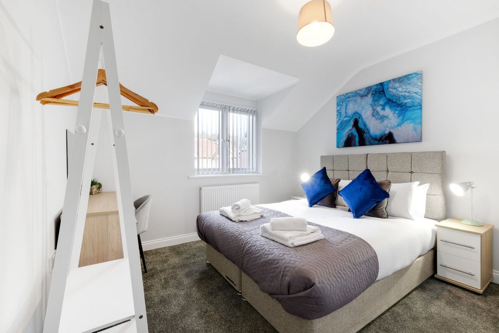 Additional image 10 of 2 bed flat to rentWest Wycombe Road, High Wycombe HP12