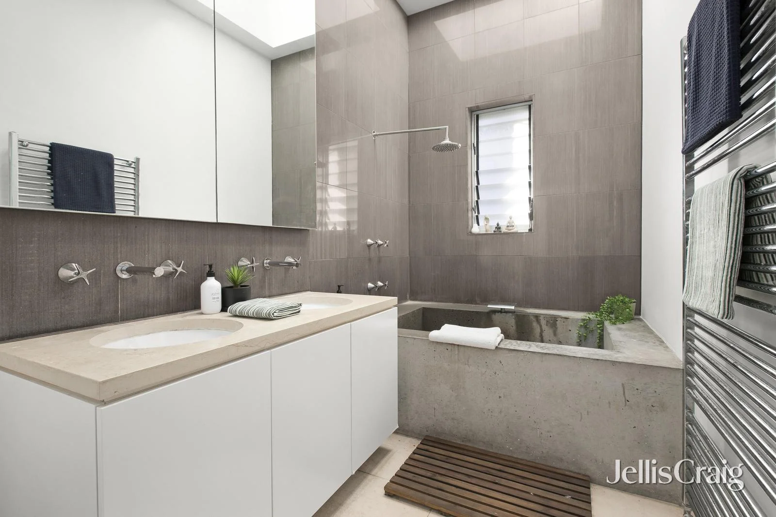 Additional image 20 of 4 Beach Avenue, Elwood VIC 3184