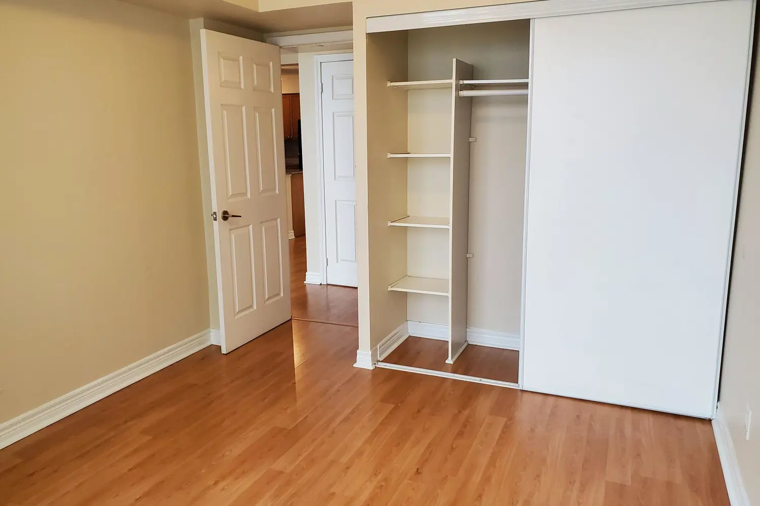 Additional image 13 of 83 Borough Drive 1405