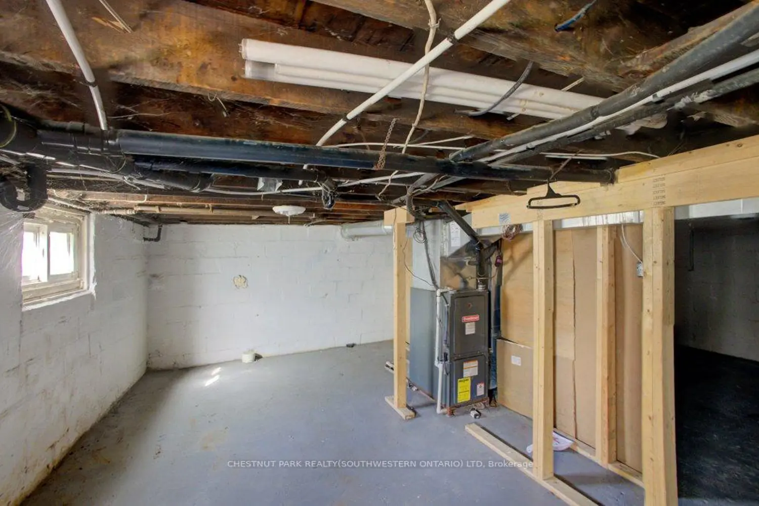 Additional image 16 of 3587 Bloomfield Road