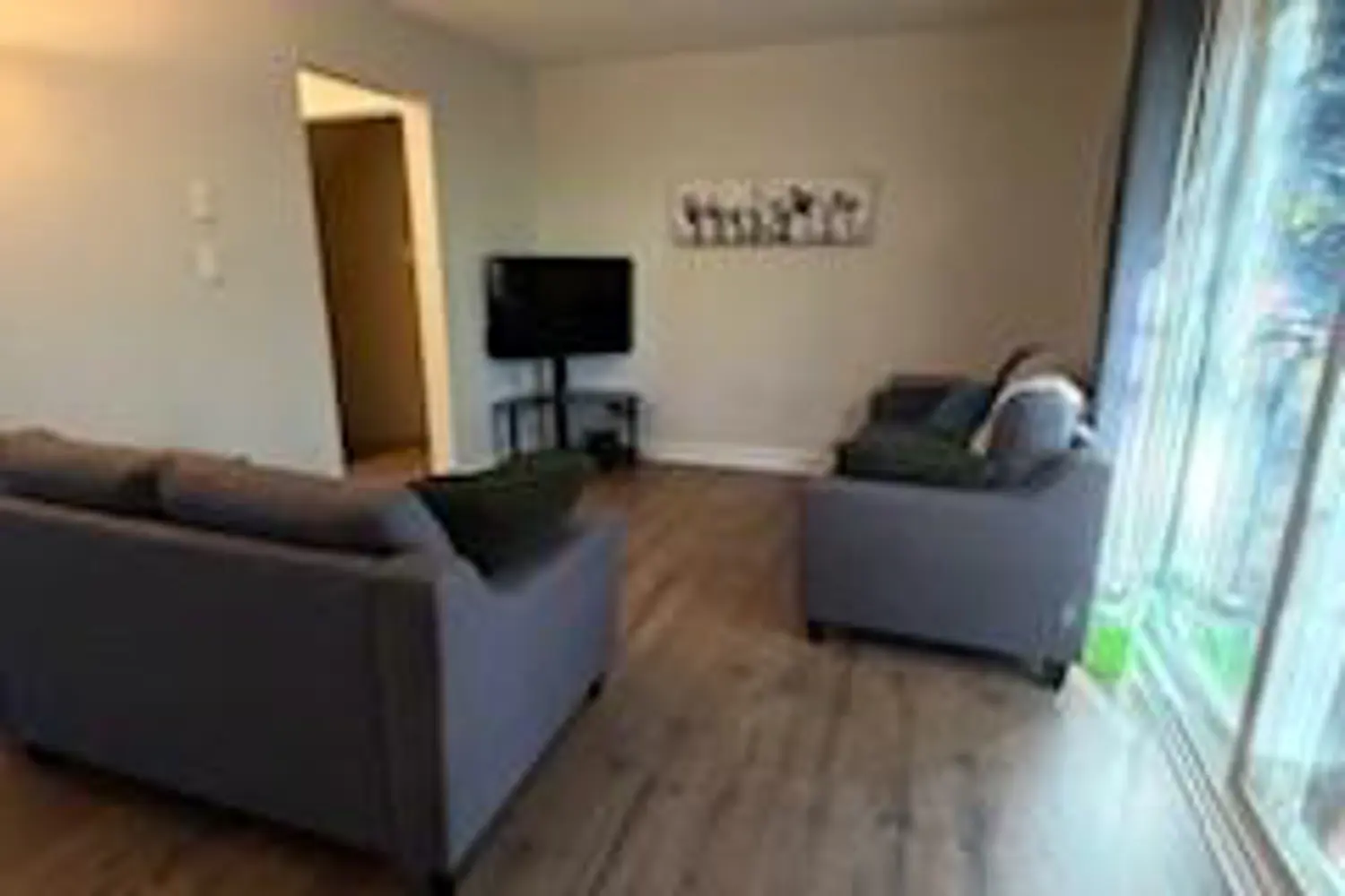 Additional image 5 of 3 Tiffany Place 3