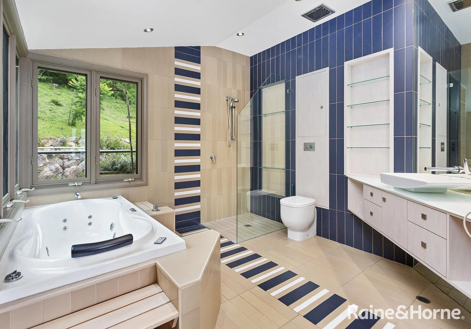 Additional image 17 of 45 Tourist Road, Beaumont NSW 2577