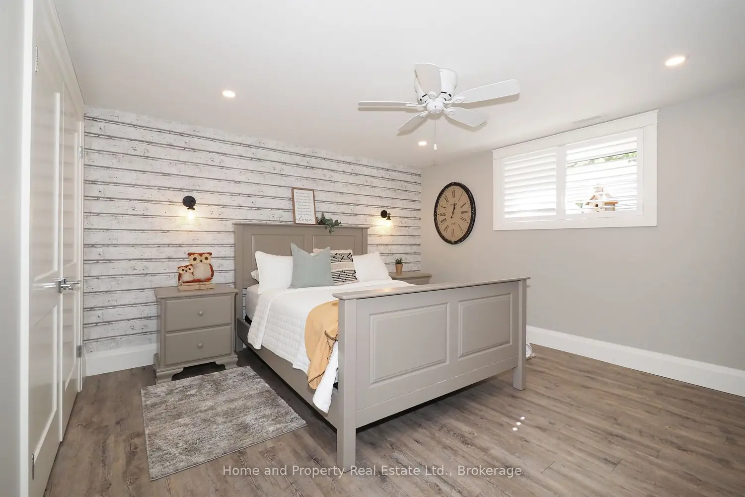 Additional image 11 of 5434 7Th Line