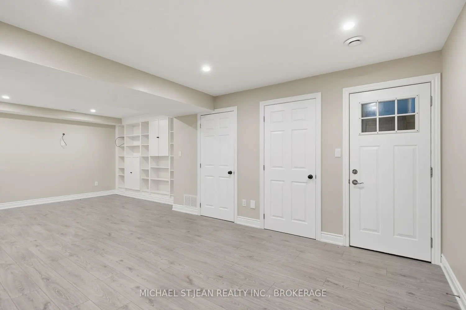 Additional image 10 of 29 Lakeview Lane