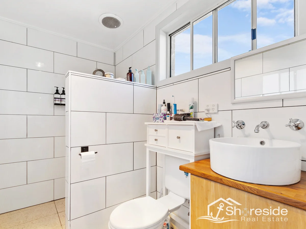 Additional image 24 of 27A McRae Street, Lakes Entrance VIC 3909