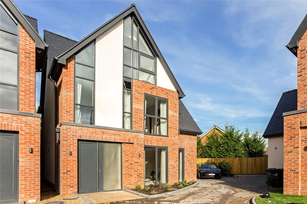 Additional image 20 of 4 bed detached house to rentRosegarth Place, Wilmslow, Cheshire SK9