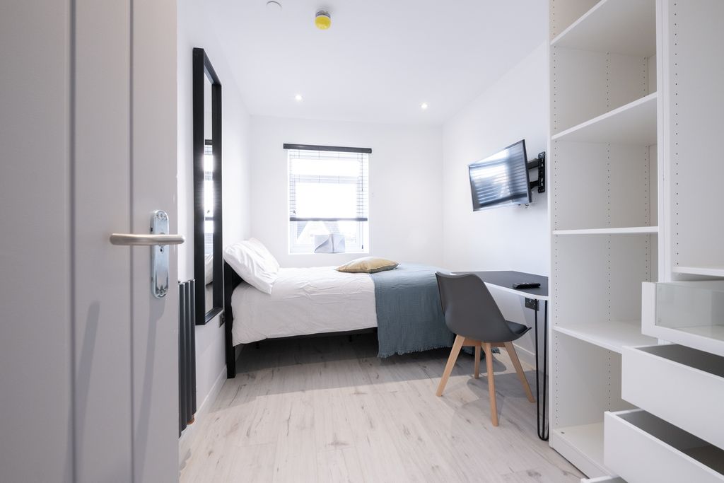 Additional image 12 of 6 bed shared accommodation to rentSt. Albans Road, Swansea SA2