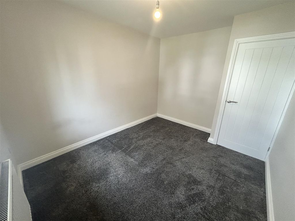 Additional image 11 of 3 bed terraced house to rentTwyn Place, Abercarn, Newport NP11