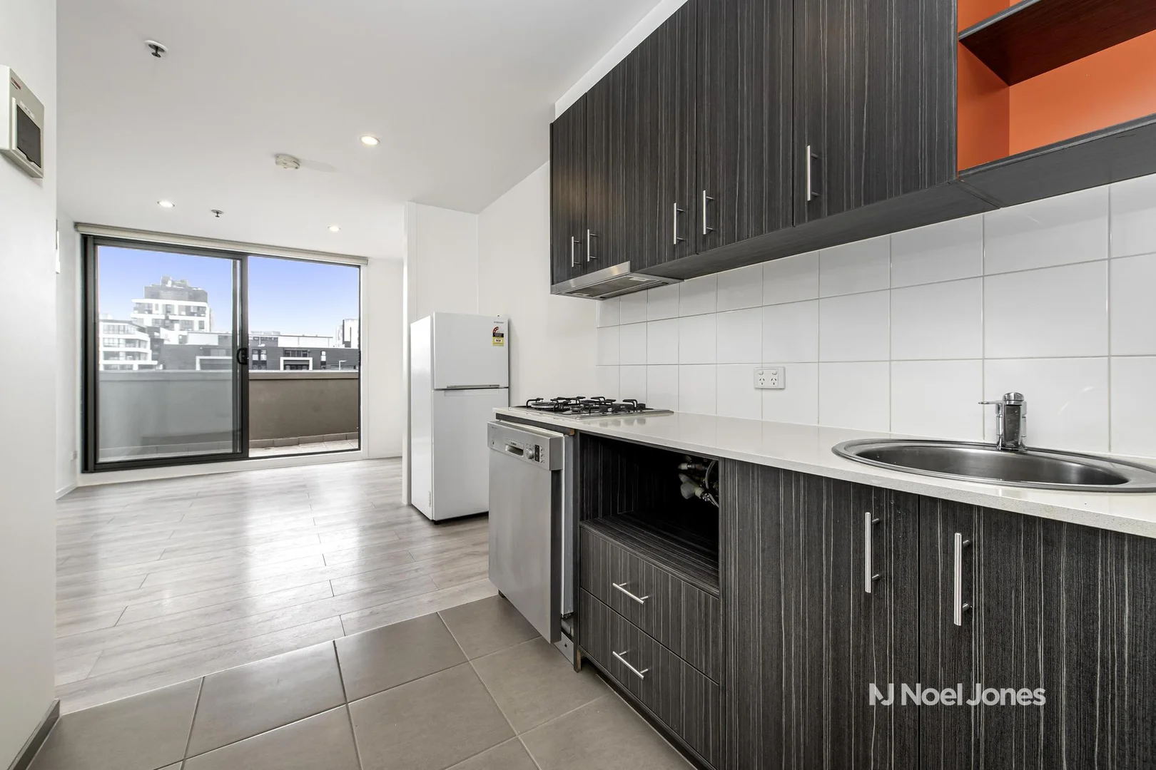 Additional image 3 of 403/1 Wellington Road, Box Hill VIC 3128