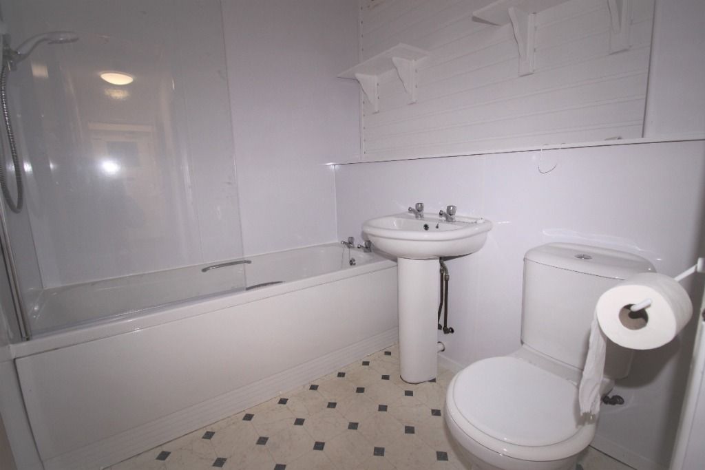 Additional image 11 of 2 bed flat to rentAlmerie Close, Arbroath DD11