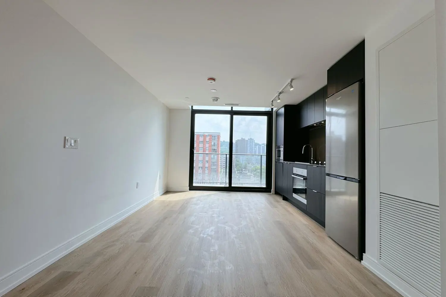 Additional image 11 of 1 Jarvis Street 909