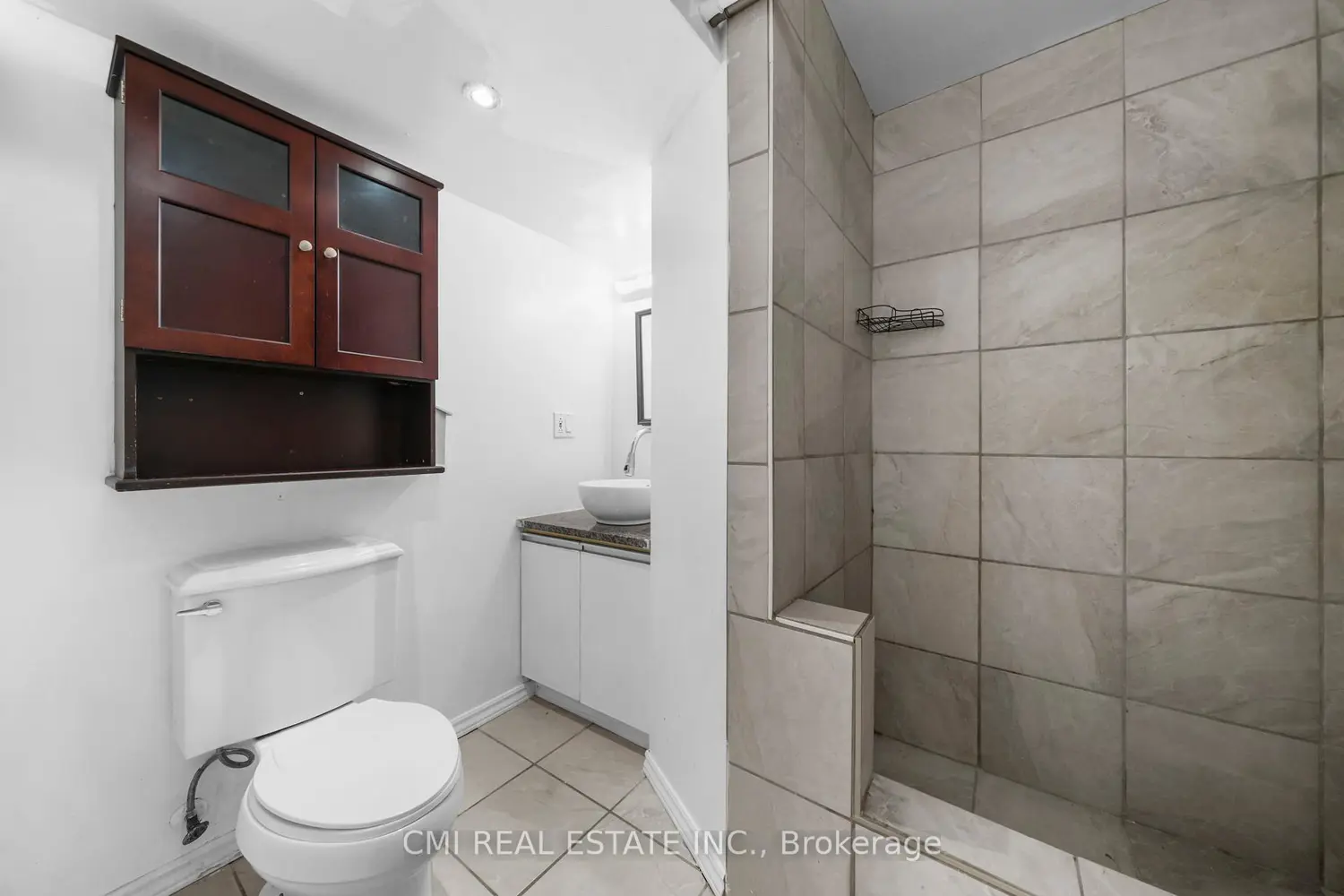 Additional image 15 of 246 Regional 8 Road