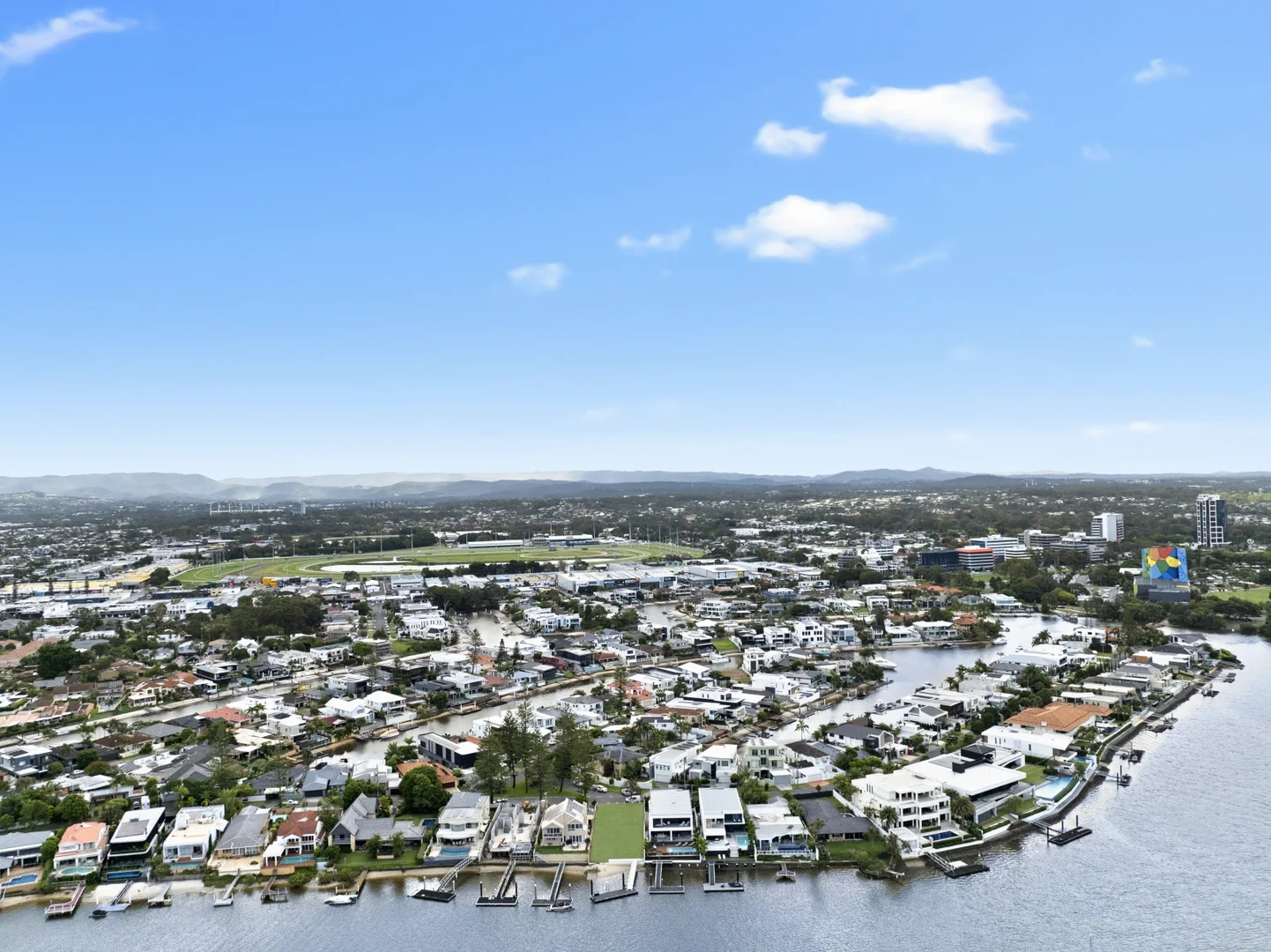 Additional image 11 of 27 The Promenade, Isle Of Capri QLD 4217