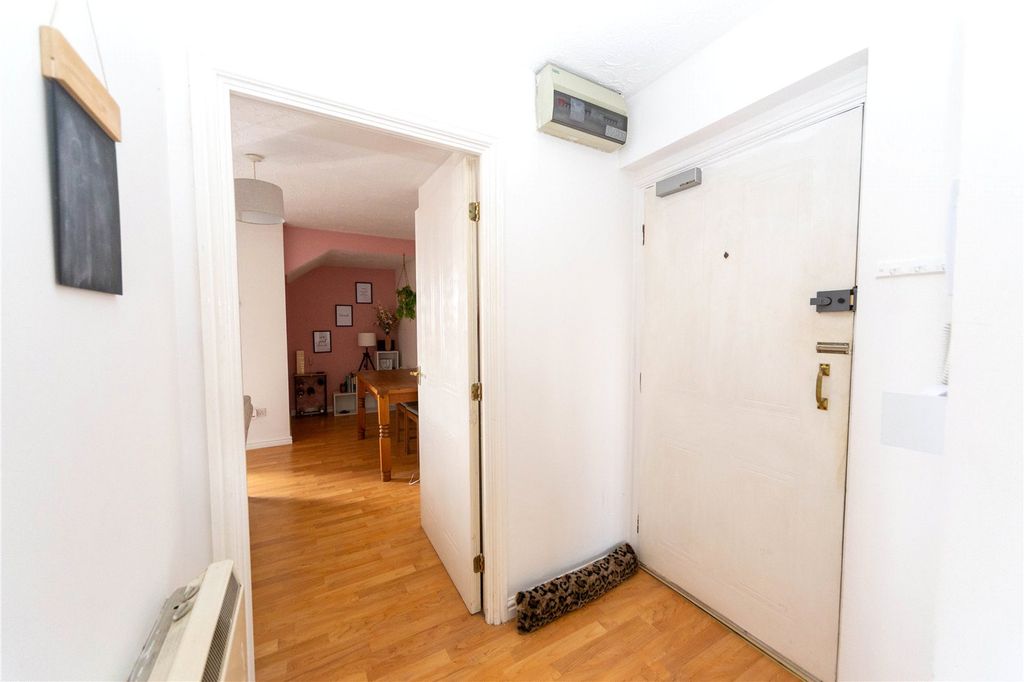 Additional image 7 of 2 bed flat to rentGerddi Margaret, Barry CF62