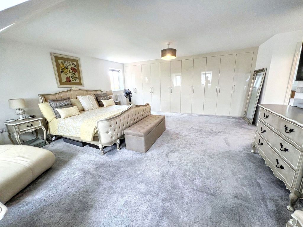 Additional image 15 of 4 bed detached house to rentSaltwick Gardens, Whitley Bay NE25