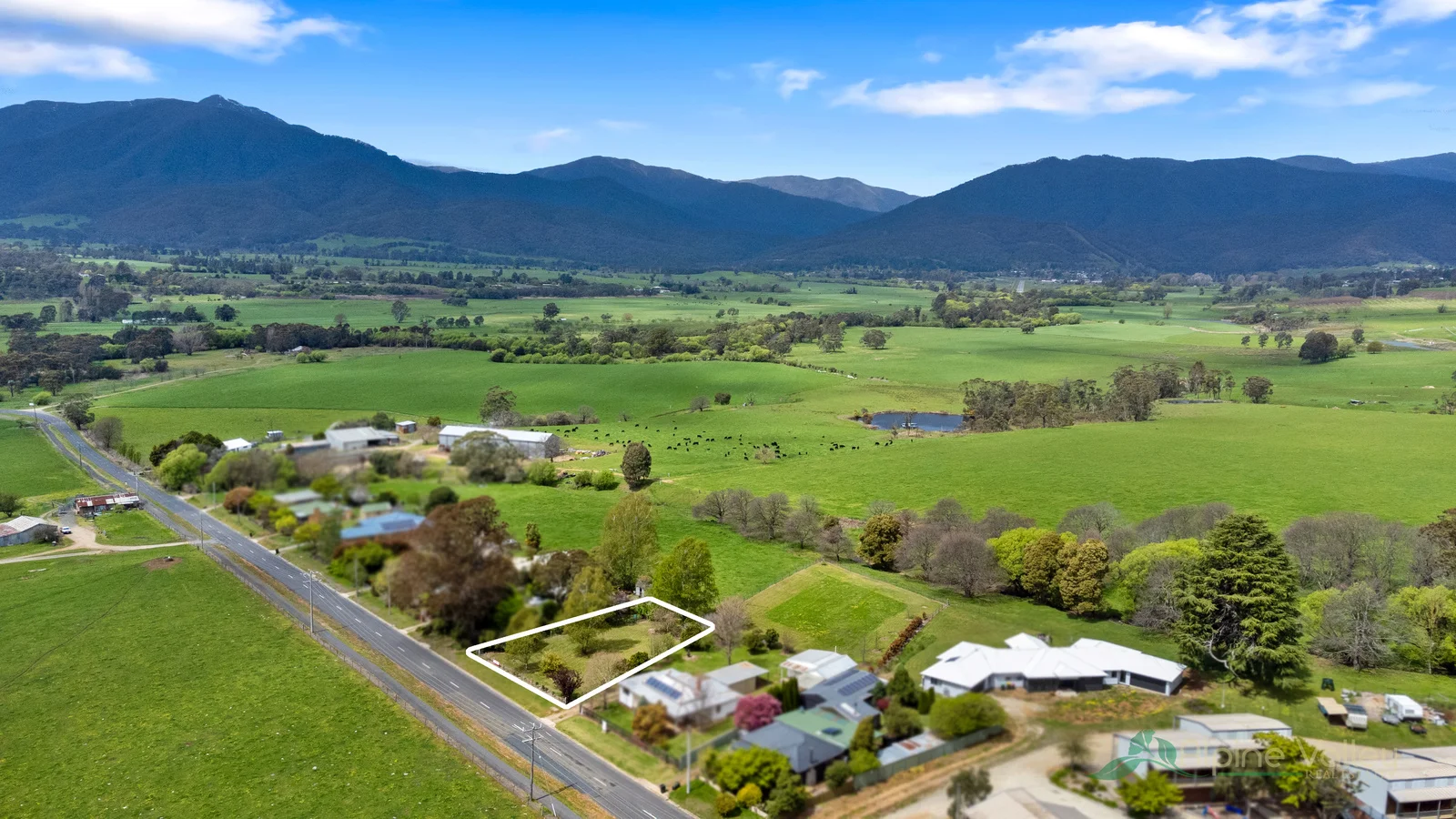 Additional image 7 of 20 Ryders Lane, Tawonga VIC 3697