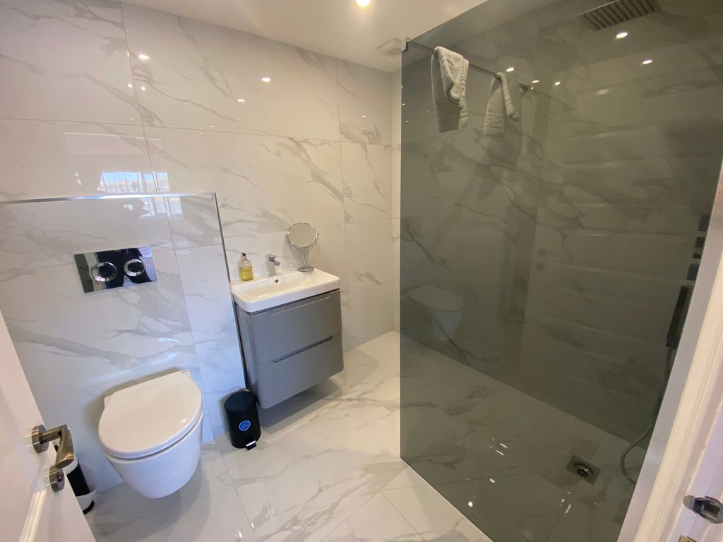 Additional image 13 of 3 bed flat to rentEsplanade, Whitley Bay NE26