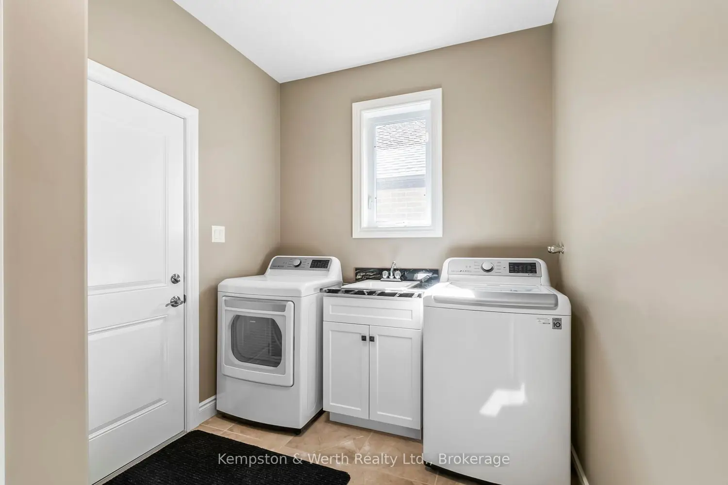 Additional image 8 of 86 Forbes Crescent