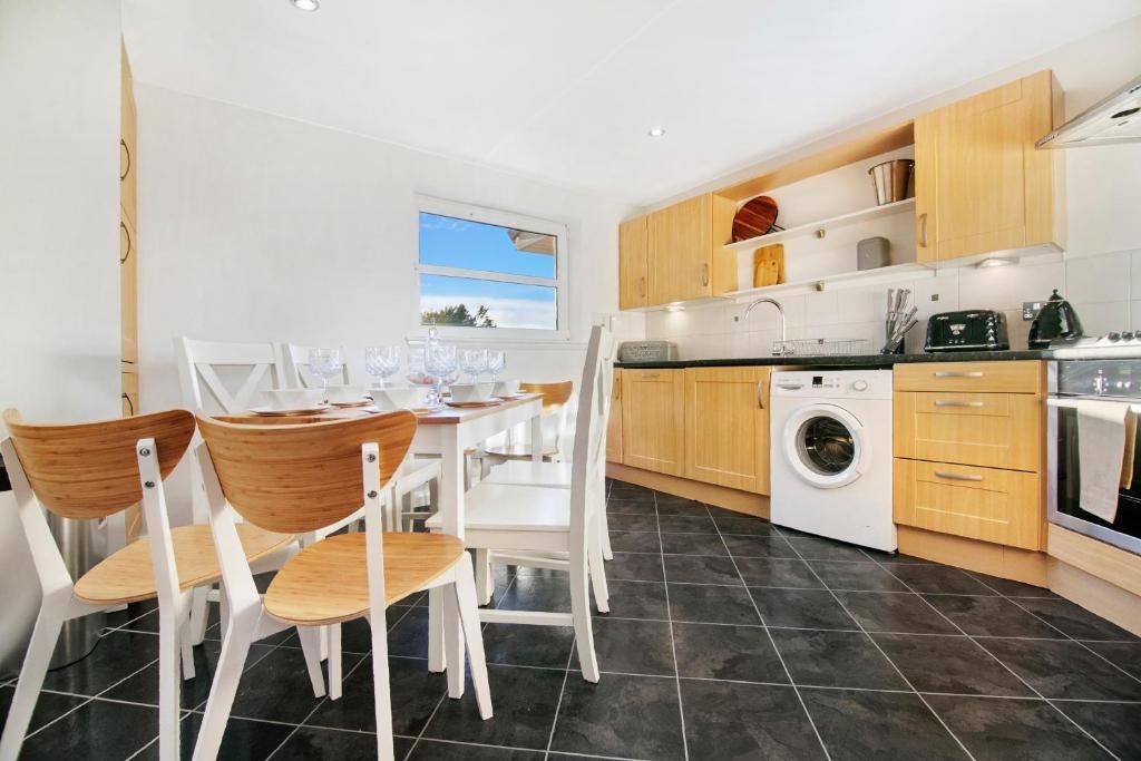 Additional image 15 of 4 bed flat to rentBannermill Place, Aberdeen AB24