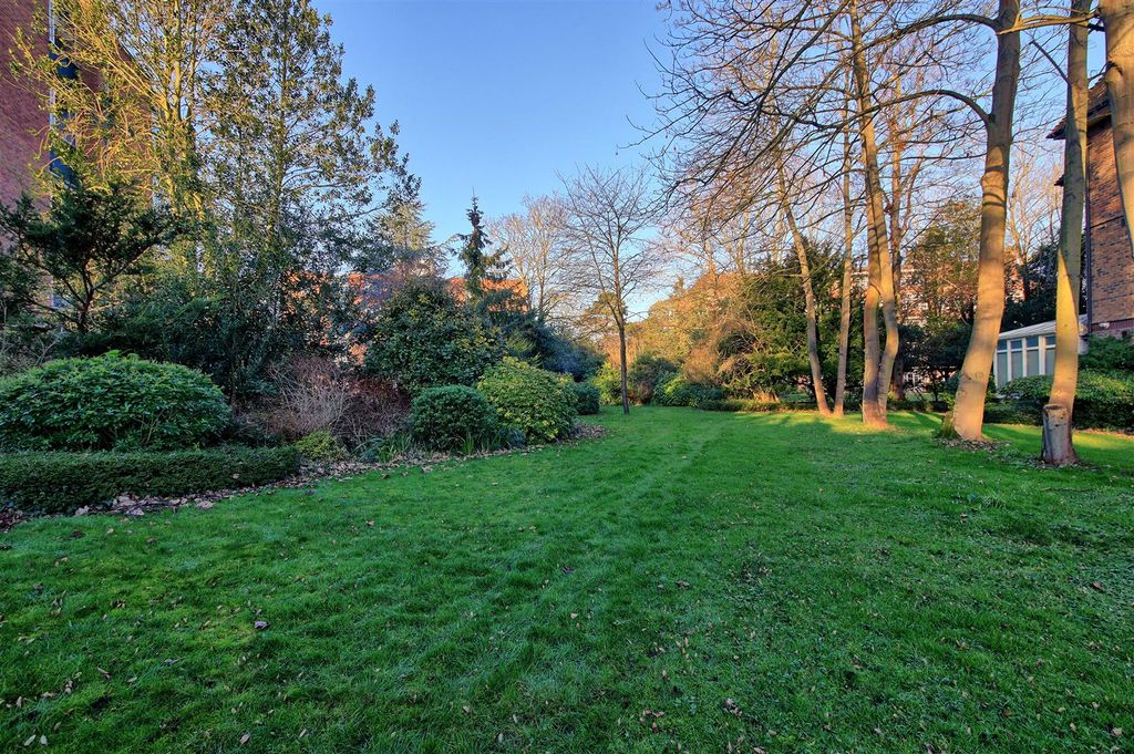 Additional image 15 of 3 bed flat to rentRedwood Lodge, Grange Road, Cambridge CB3